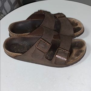 Birkenstock’s size 38